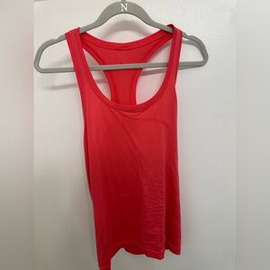Lululemon Swiftly Tech Racerback Tank Top 2.0, Size 8 in Lip Gloss 💕💖